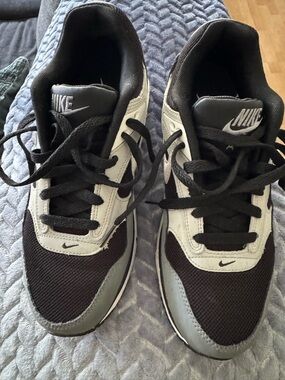 Nike Black, White and Gray Retro Running Shoes